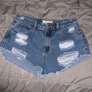 medium wash high-rise pacsun jean shorts